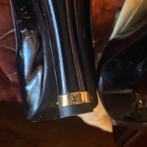 Louis Vuitton High Heels - Picture 3 of 4
